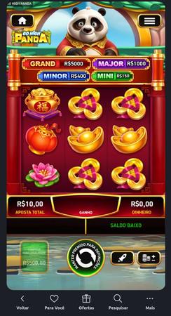 Slot Go High Panda com elementos dourados e panda animado no topo da tela.